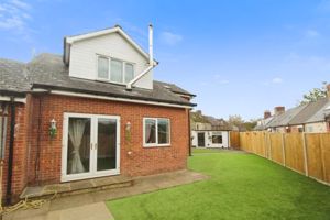 Photo 8- click for photo gallery